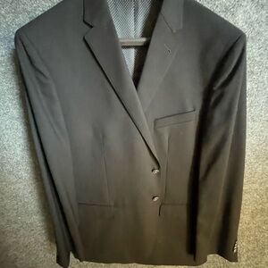 Joseph Abboud 100% Wool slim fit Black Sport Coat with Notched Lapels. Classic